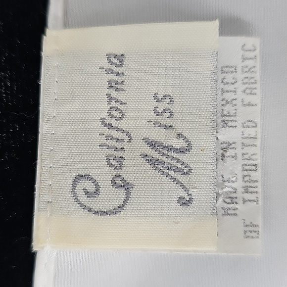 California Miss Satiny Robe w Embroidered Embellishments & Dolman Sleeves - Picture 3 of 11